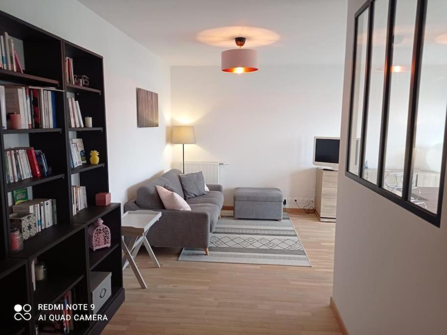 Superbe Appartement Avec Balcon Filant 세농 외부 사진