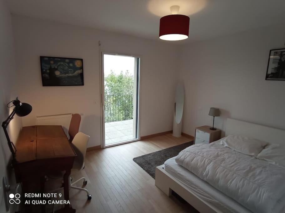 Superbe Appartement Avec Balcon Filant 세농 외부 사진